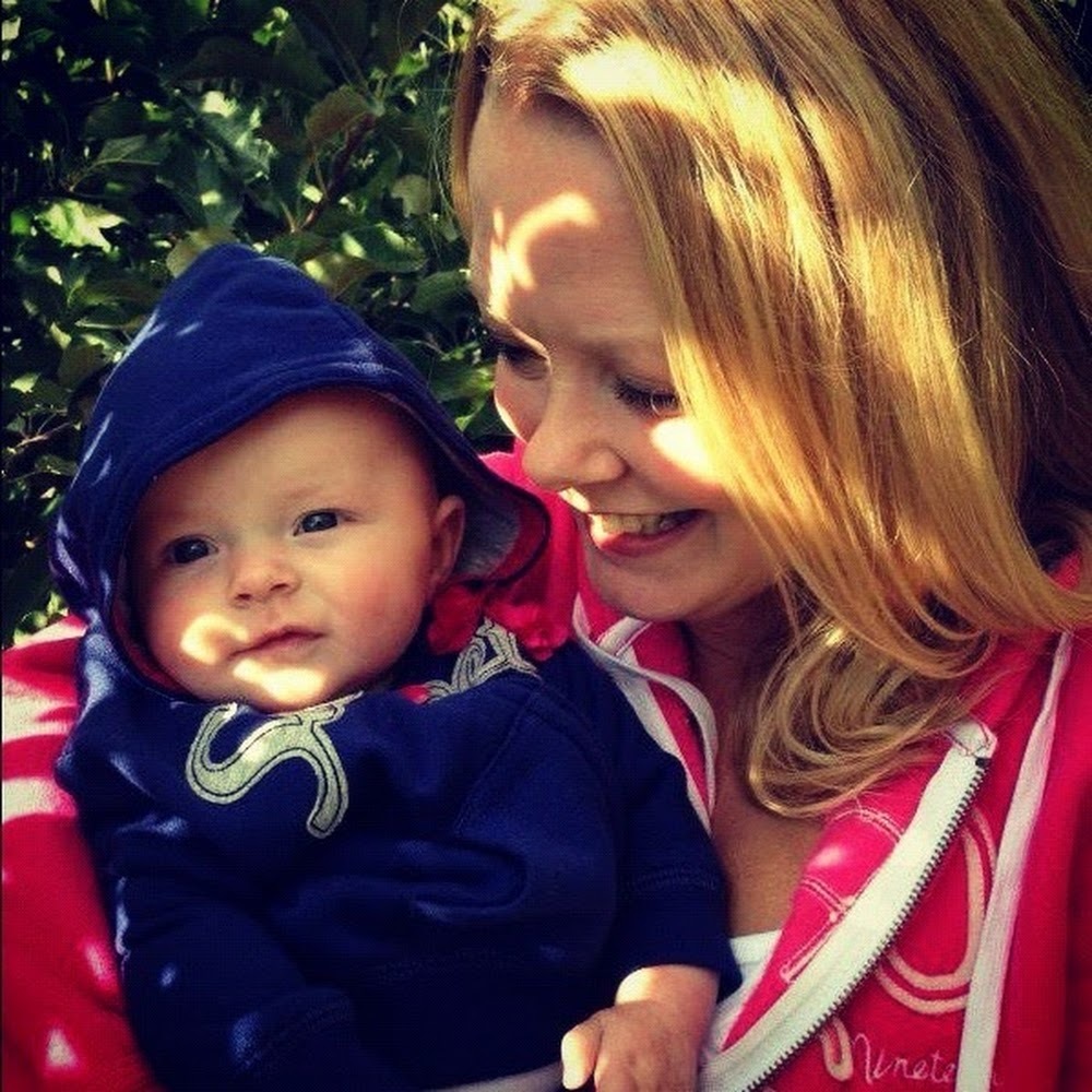 Meet your Posher, Debi